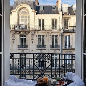 Eiffel Tower Deluxe Double Room